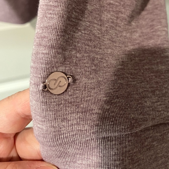 ✨SALE✨ Calia by Carrie Underwood Cropped Hooded Sweatshirt - Picture 2 of 3